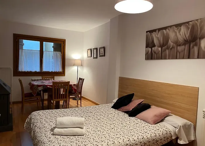 Bpirineos-maupas Lägenhet Benasque